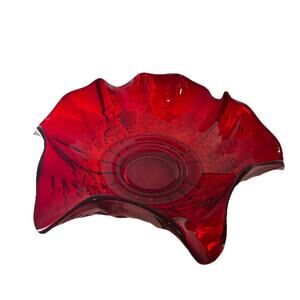 L G Wright 14” Ruby Round Serving Bowl Cadmium Paneled Grape Crimped Ruffle Glow